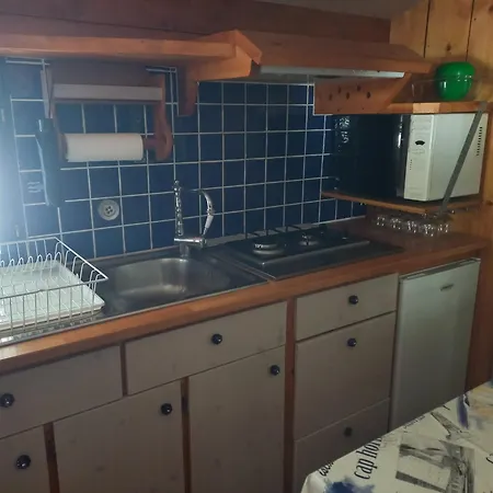 Roulotte Au Pied Du Mont Saint Michel 샬레 *